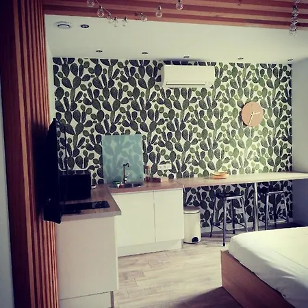 Suite 24 Appart'Hotel-3 Etoiles Le Creusot Exterior photo