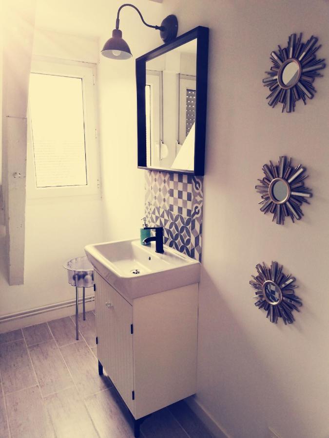 24 Appart'hotel-3 Etoiles *