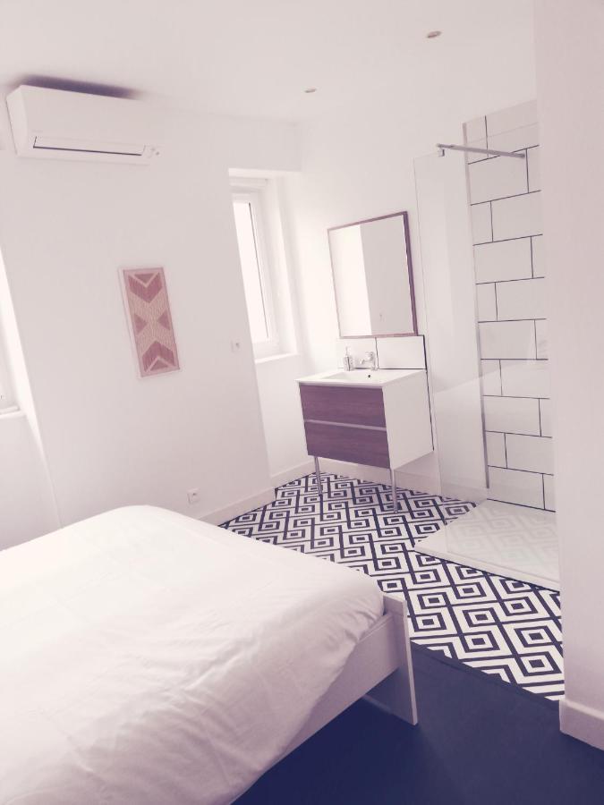 24 Appart'hotel-3 Etoiles Apartment Le Creusot